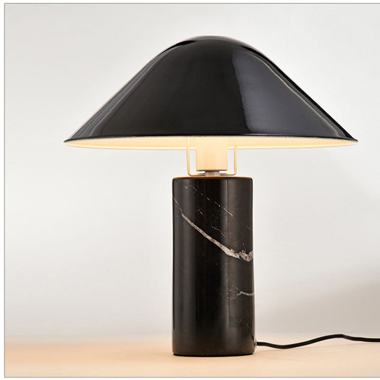 Lampada da Tavolo Fungo Marble Nordic – Design Minimalista Luxury