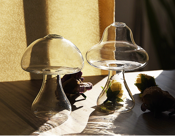 Vaso in Vetro Fungo – Decorazione Creativa per Casa e Ufficio