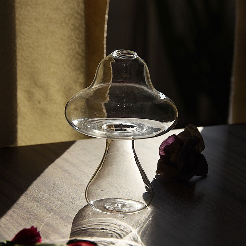 Vaso in Vetro Fungo – Decorazione Creativa per Casa e Ufficio