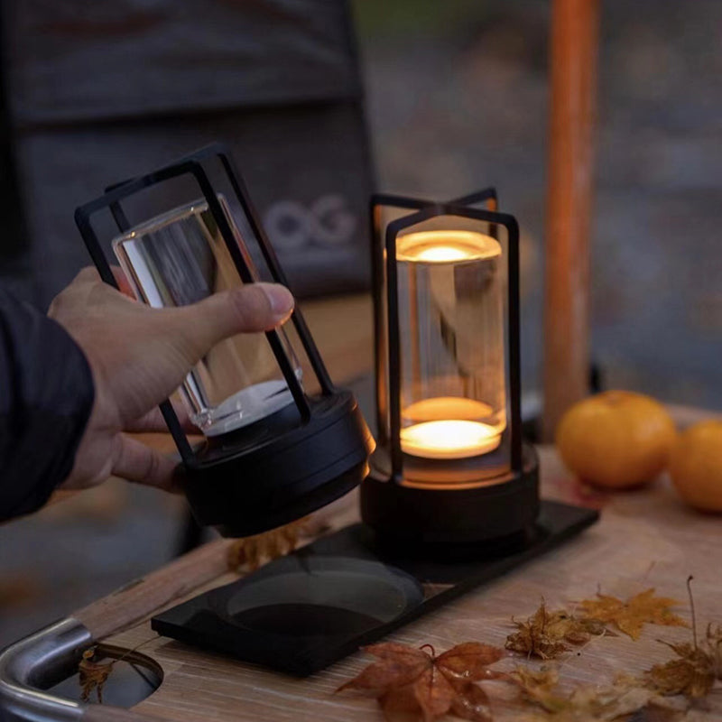 Lampada da Tavolo Ricaricabile USB – Stile Hotel Nordico Luxury