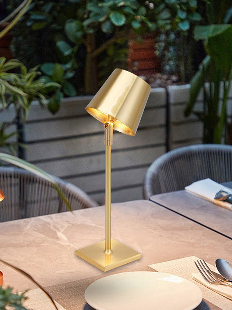 Lampada da Comodino Nordic in Legno – Ricarica Wireless Retro Luxury