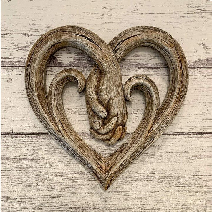 Scultura Decorativa Stretta di Mano in Legno – Home Decor Artigianale