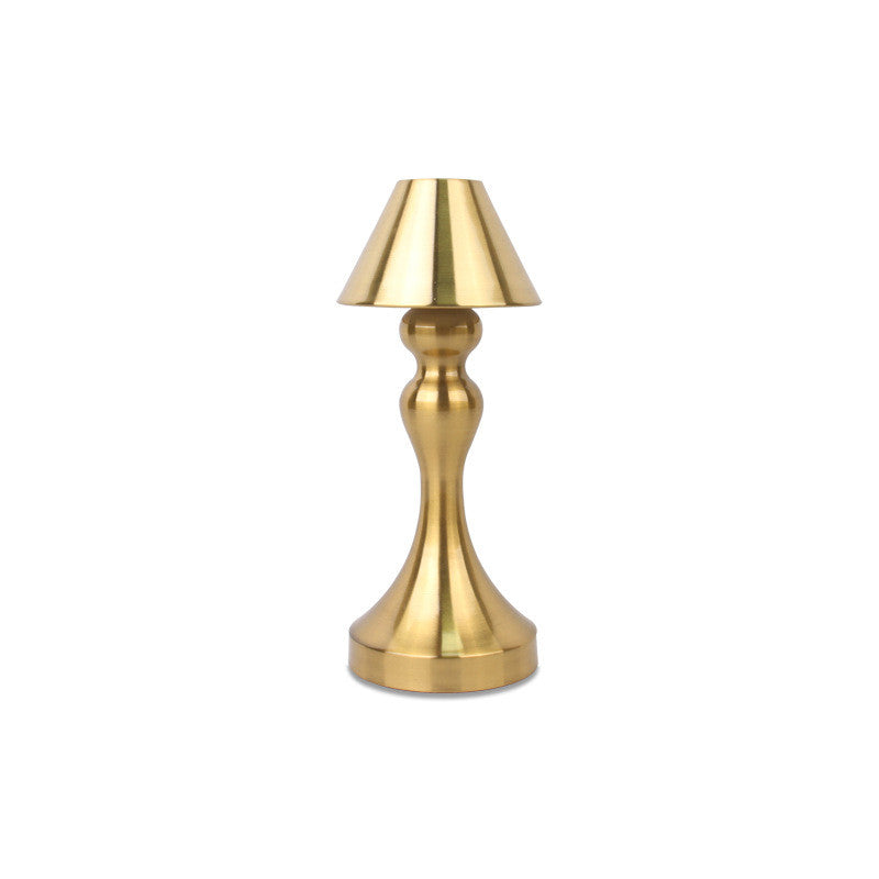 Alzatine Decorative in Metallo Dorato – Candelieri ed Espositore Luxury